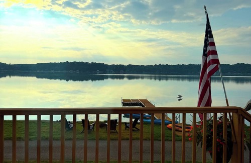 Vandalia Cottage | Charming cottage on Crystal Clear Birch Lake - Perfect getaway