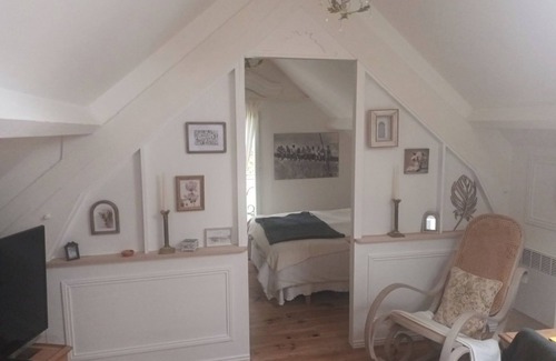 Credin Cabin | Charming country house in Crédin, near Pontivy. sleeps 3, peace and quiet guaranteed