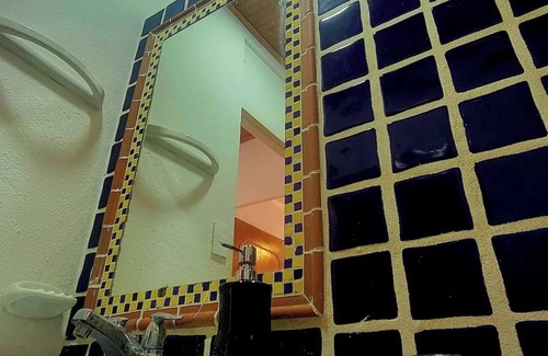 Apiay Cabin | Charming deluxe cabin in marvelous Villavicencio with WiFi, AC