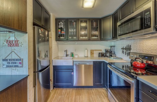 Winhall House | Charming duplex with breathtaking forest and nature views!