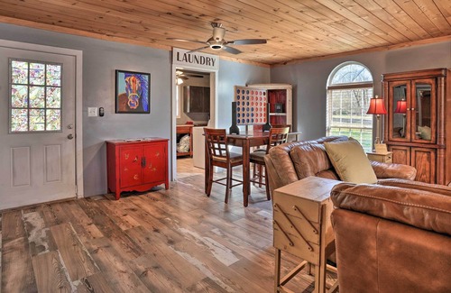 Summerville Cabin | Charming Escape w/ Fire Pit in Summerville!