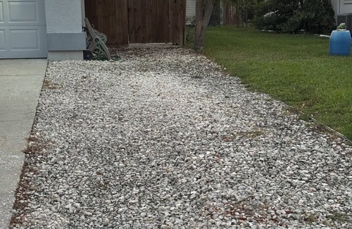 Spring Hill Apartment | Charming Evergreen Heights 1-bedroom apartment with WiFi, AC in Spring Hill ,Fl