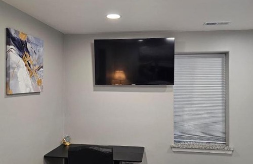 Lumberton Apartment | Charming Forest Apartment