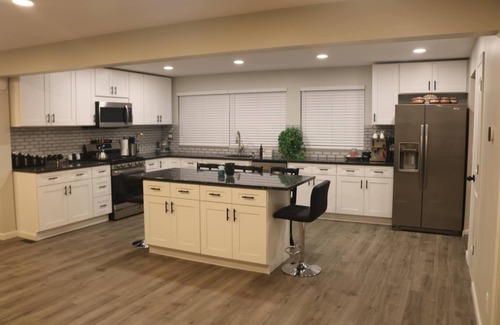 Genoa City House | Charming Genoa City 4-bedroom house