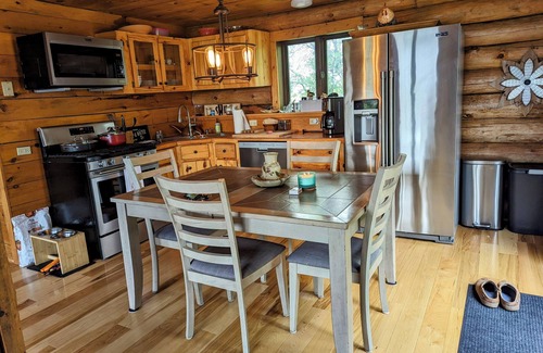 Salem Lakes Cabin | Charming hand built log-cabin in beautiful southeastern Wisconsin