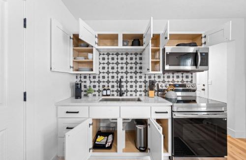 Ohio City House | Charming Home in Cleveland 3219