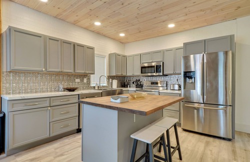 Gaylord Cabin | Charming Home Near Downtown and Golf Courses