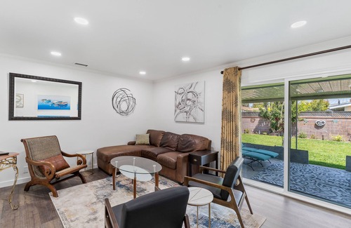 Los Altos House | Charming home with nearby golf, enclosed yard, full kitchen, & W/D