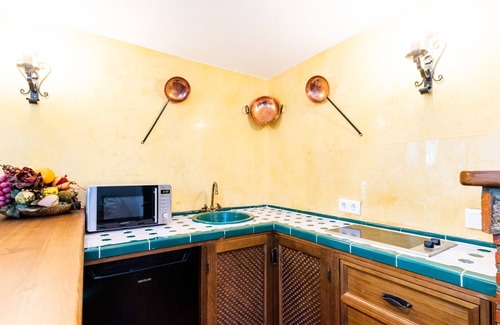Beiro Apartment | Charming House in Albaicín, Granada