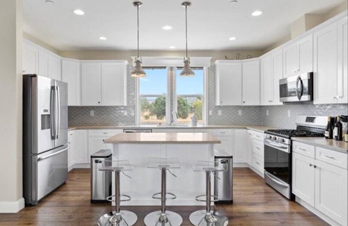 Healdsburg House | Charming house in Healdsburg with Pool and Hot Tub