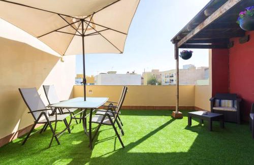 San Isidro House | Charming House in San Isidro with Jacuzzi