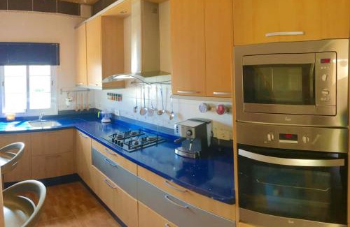 San Isidro House | Charming House in San Isidro with Jacuzzi