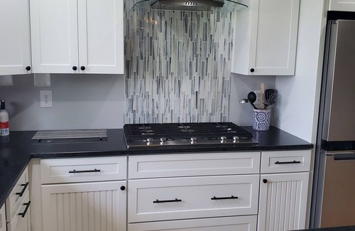 Susan House | Charming house with WiFi, AC in welcoming Mathews County on the Mobjack Bay.