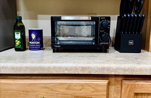 Peshtigo Cabin | Charming Lakefront cabin w/Jaccuzi