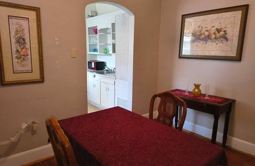 Selma Apartment | Charming Loft in Historic Antebellum Mansion - Selma, AL