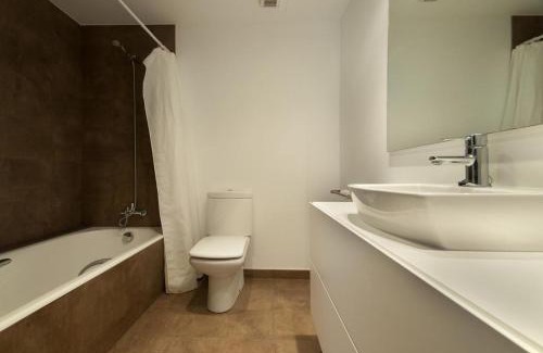 Puerto de Pollensa Villa | Charming Mallorca Apartment - 3 Bedrooms - Villa Townhouse Cassiopeia - Close to Amenities and 5 Minutes from the Sea - Puerto Pollensa