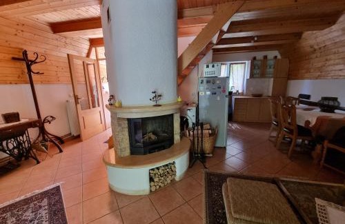 Kupjak Ski Chalet | Charming mountain hut Kazić