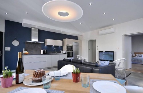 Colmar House | Charming new apartment in a beautiful villa a few steps from the center