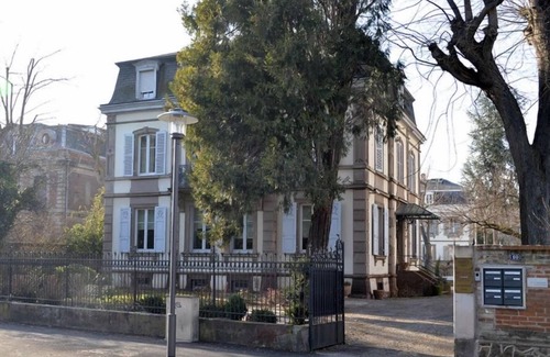 Colmar House | Charming new apartment in a beautiful villa a few steps from the center