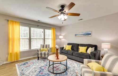 North Charleston House | Charming North Charleston Townhome - Pets Welcome!