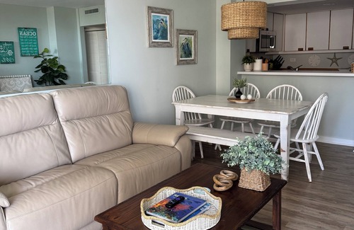 Windy Hill Condo | Charming Ocean View Condo Myrtle Beach: Your Perfect Getaway!