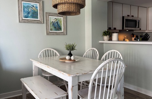 Windy Hill Condo | Charming Ocean View Condo Myrtle Beach: Your Perfect Getaway!