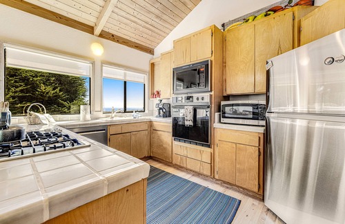 Sea Ranch House | Charming ocean view home with two private hot tubs, pools, and washer/dryer