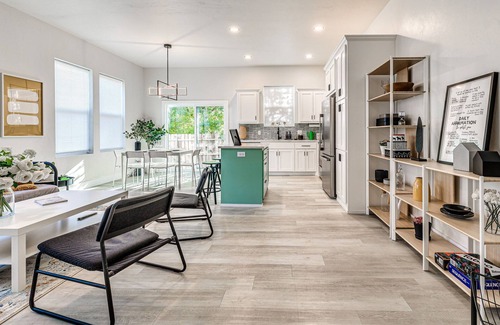 Central Oklahoma City House | Charming OKC Duplex 2bed 2.5bath Unit A