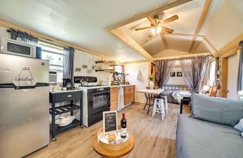 Rufe Apartment | Charming Oklahoma Retreat w/Grill - Pets Welcome!