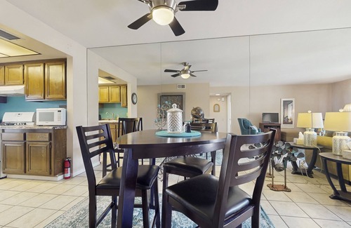 Canyon Corridor Condo | Charming Palm Springs Condo with Breathtaking Views & Resort-Style Comforts.