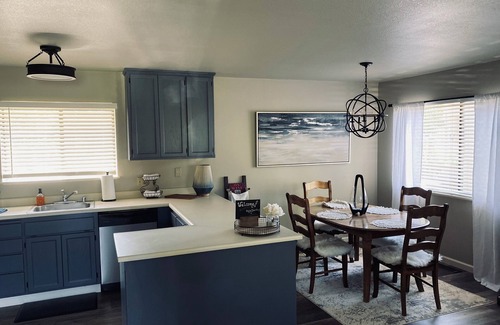 Sonoma Cottage | Charming private Cottage with hot tub in the Countryside of Sonoma