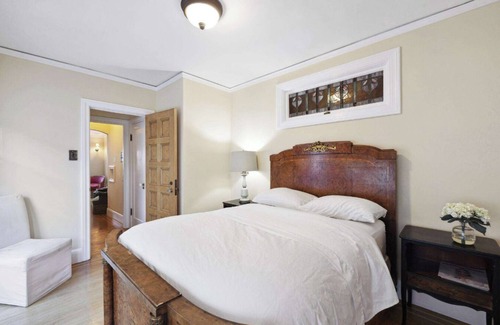 Lower Nob Hill Cabin | Charming Private Room in beautiful San Francisco