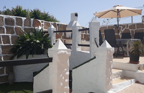 El Rincon House | Charming rural Canarian house with private hot tub, BBQ & chillout area.Sleeps 3