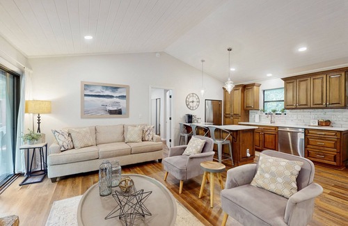 Sylva House | Charming Riverfront Retreat With Deck, Yard, Private Hot Tub, Fireplace & Grill