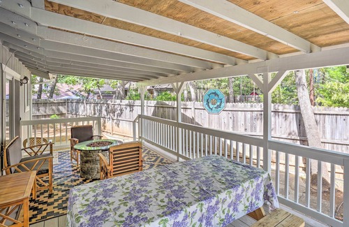 Lakehead-Lakeshore Cottage | Charming Shasta Lake Retreat: Boat, Hike & Fish!