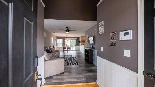 North Charleston House | Charming, Spacious, Ideal 4 Groups Near Charleston