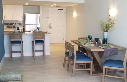 Ortona North Resort | Charming studio stay at resort with WiFi, AC in fabulous Daytona Beach