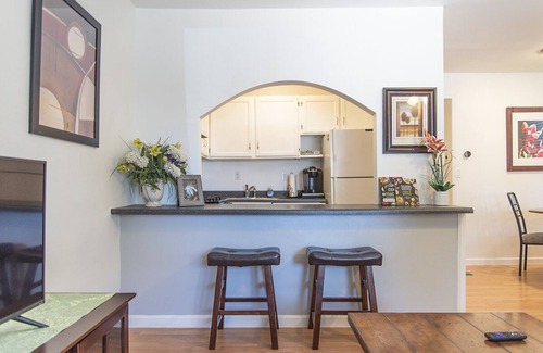 North Mountain House | Charming Suite in North Central Phoenix