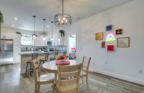 Sulphur Springs House | Charming Tampa Home < 3 Mi to Busch Gardens!