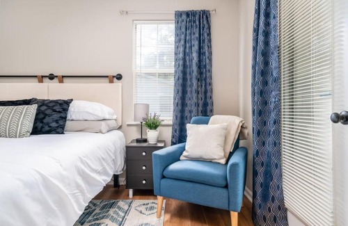 Harbison Apartment | Charming Upstairs Apt Irmo 3BR