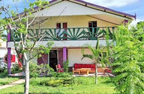 Foulpointe Villa | Charming Villa in Foulpointe with Sea View