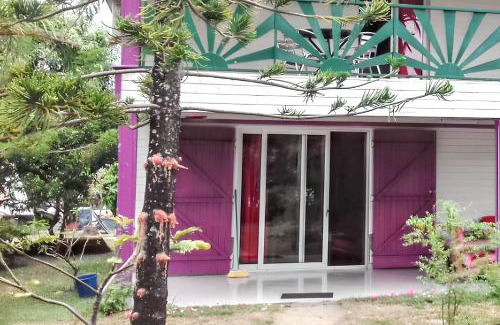 Foulpointe Villa | Charming Villa in Foulpointe with Sea View