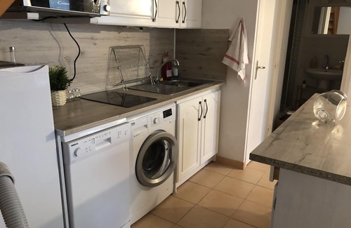 Portiragnes Villa | Charming villa in residence with swimming pool