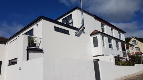 Lyme Regis House | Charnwood Guest House