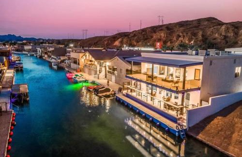 Cienega Springs House | Chateau Bleu, Canal front Stunner