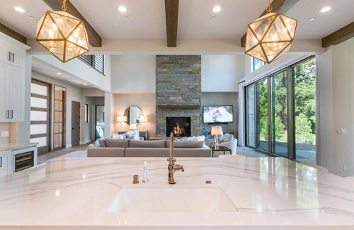 Ponderosa Palisades House | Chateau on Carson Range. Private Hot Tub, Golf & Exclusive Club Amenities!