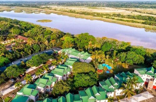 St. Lucia Apartment | Chaval Cove , 3 bedroom 2 Bathroom in St Lucia The bridge