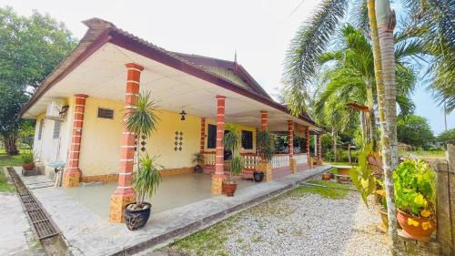 Kampung Petai Bubus House | Cheap Homestay Kuala Nerus