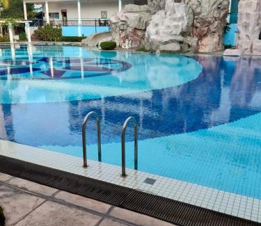 Gelugor Bed & Breakfast | cheap room near USM Georgetown