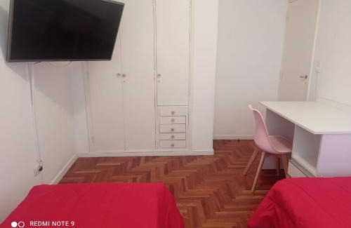 Mar del Plata Apartment | Check and Home - Independencia - 6 huéspedes Moderno tipo Duplex con Cochera en el Centro